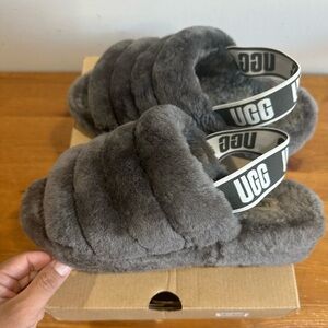 UGG Gray FLUFF  YEAH SLIDE